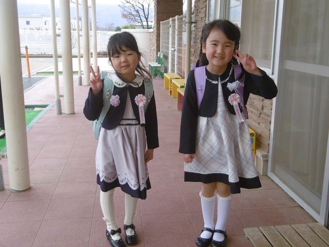 卒園児の皆さんがランドセルを背負いご挨拶！ 小学校入学